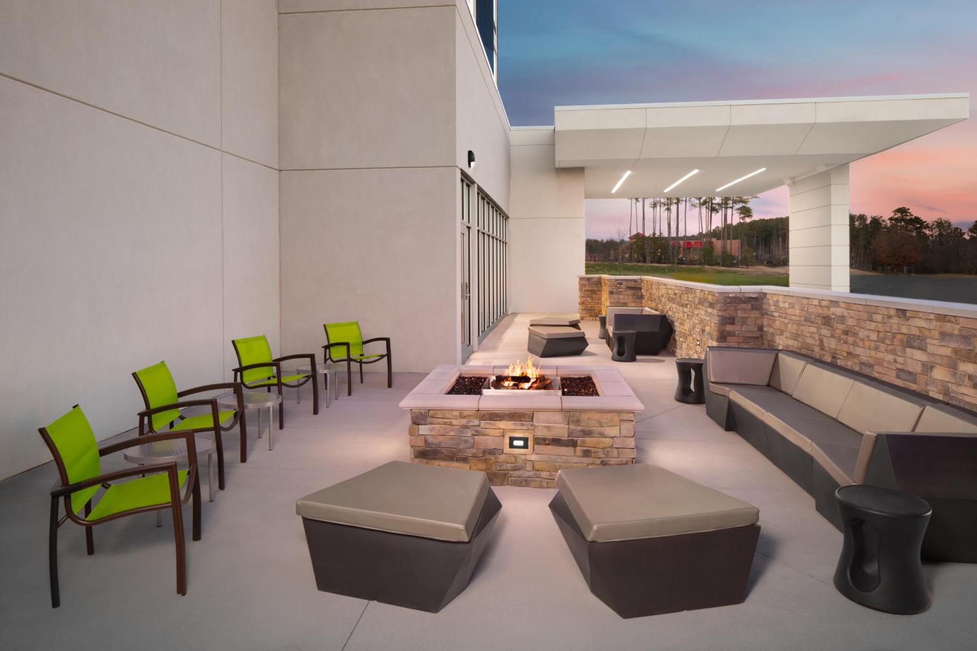 Springhill Suites By Marriott Raleigh 가너 외부 사진